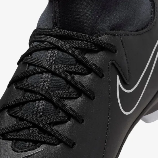 Бутси Nike Phantom Luna 2 Club MG FJ2601-001