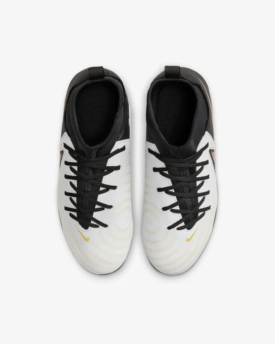 Бутси Nike Phantom Luna 2 Club MG FJ2601-100