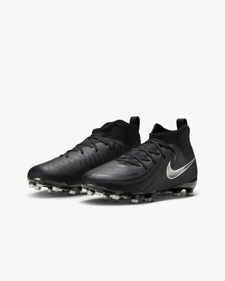 Бутси Nike Phantom Luna II Academy MG FJ2603-001