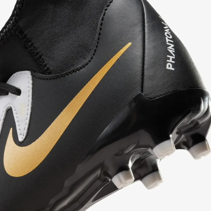 Бутси Nike Phantom Luna II Academy MG FJ2603-100