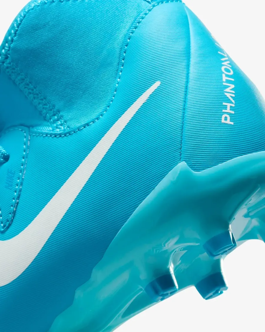 Бутси Nike Phantom Luna II Academy MG FJ2603-400