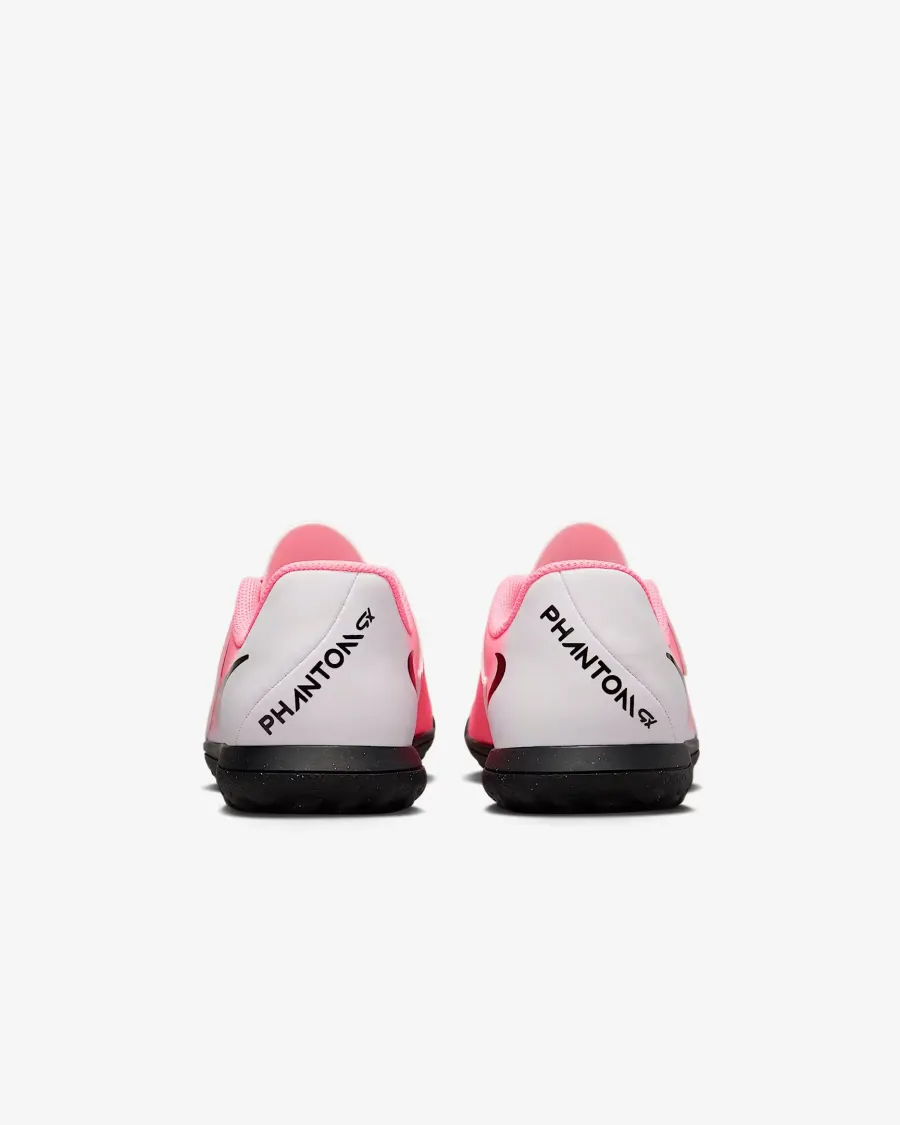 Сороконіжки Nike Phantom GX II Club TF FJ2604-600