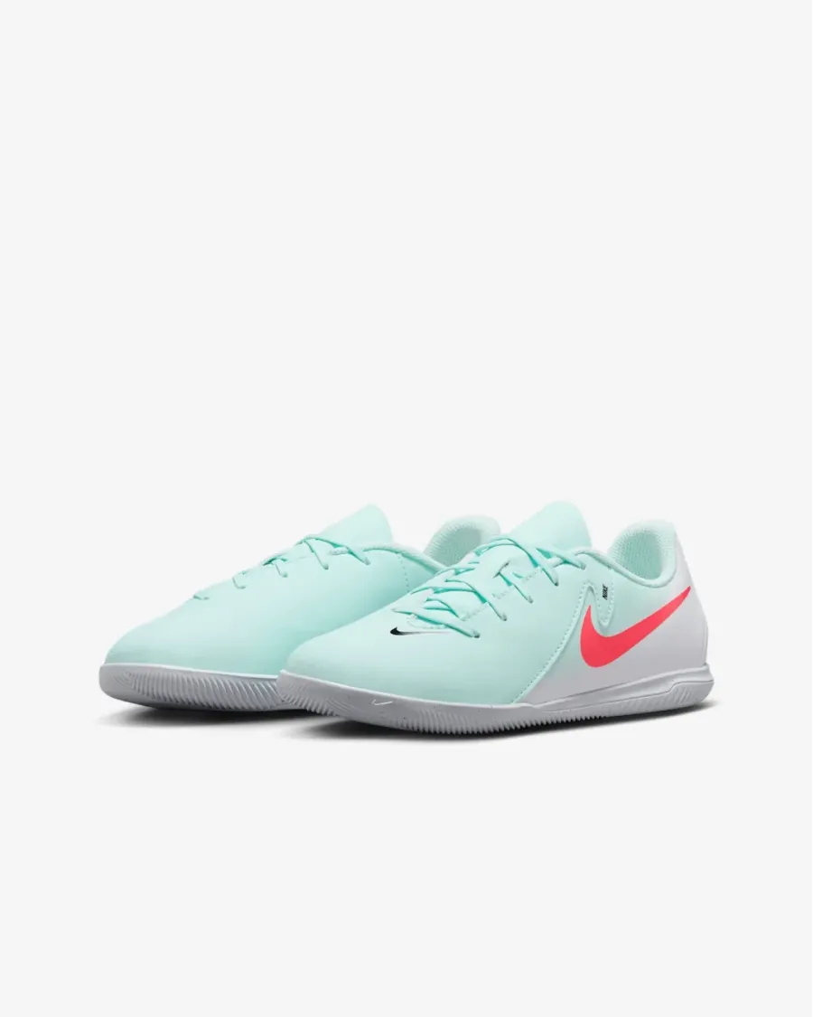 Футзалки Nike Phantom GX II Club IC FJ2606-300