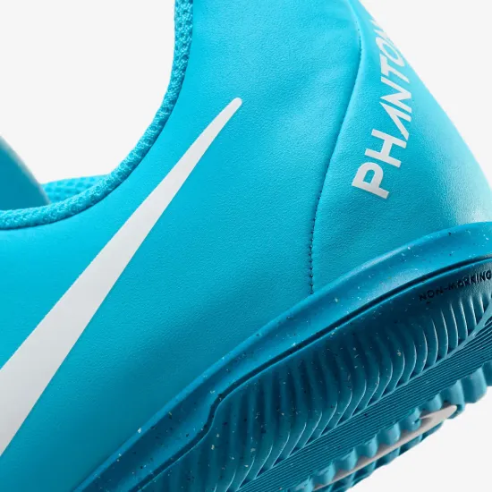 Футзалки Nike Phantom GX II Club IC FJ2606-400