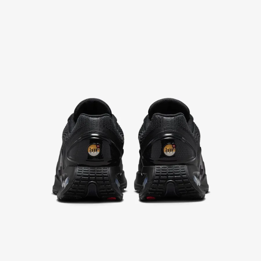 Кросівки Nike Air Max DN FJ3145-003