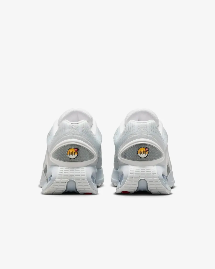 Кросівки Nike Air Max DN FJ3145-100