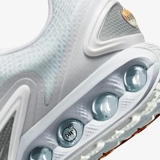 Кросівки Nike Air Max DN FJ3145-100