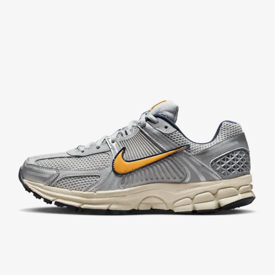 Кросівки Nike Zoom Vomero 5 FJ4151-001
