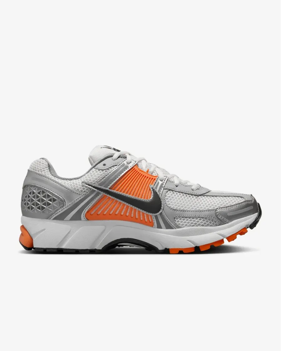 Кросівки Nike Zoom Vomero 5 FJ4151-002