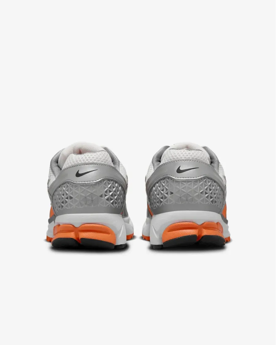 Кросівки Nike Zoom Vomero 5 FJ4151-002