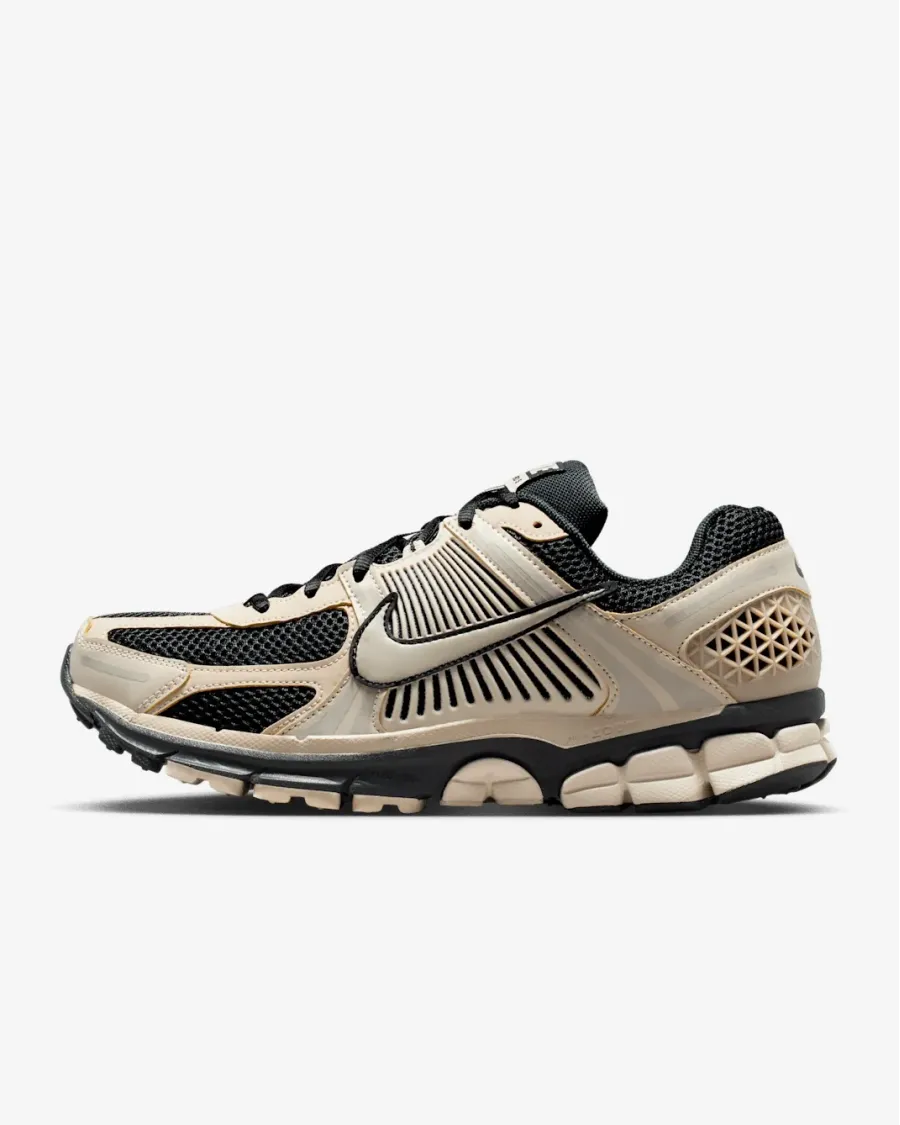 Кросівки Nike Zoom Vomero 5 FJ4151-008