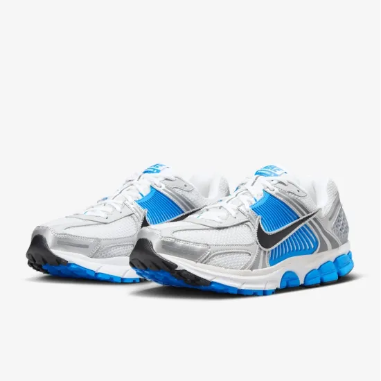 Кросівки Nike Zoom Vomero 5 FJ4151-100