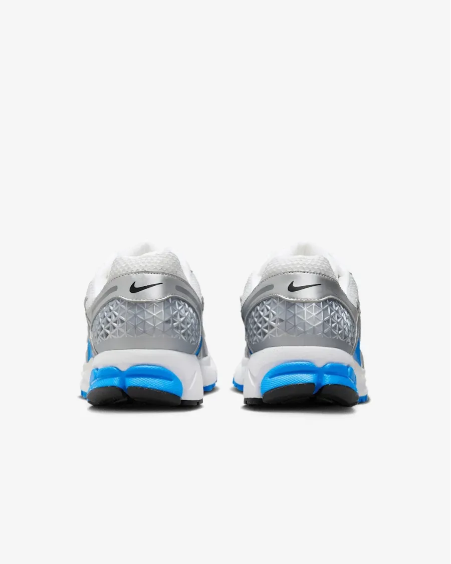 Кросівки Nike Zoom Vomero 5 FJ4151-100