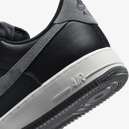 Кросівки Nike Air Force 1 07 LX FJ4170-004