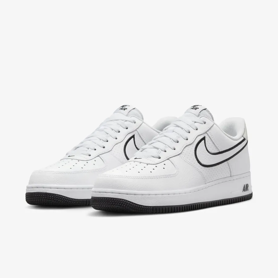 Кросівки Nike Air Force 1 '07 FJ4211-100
