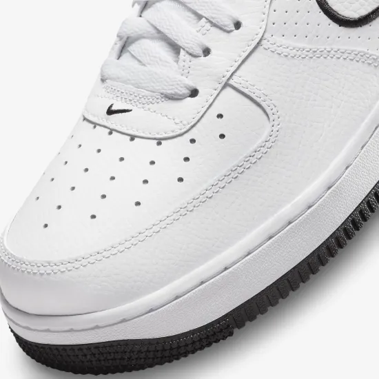 Кросівки Nike Air Force 1 '07 FJ4211-100