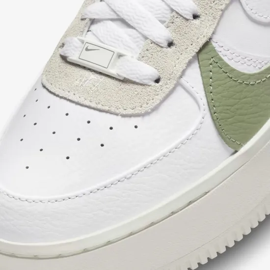 Кросівки Nike Air Force 1 PLT.AF.ORM FJ4739-100