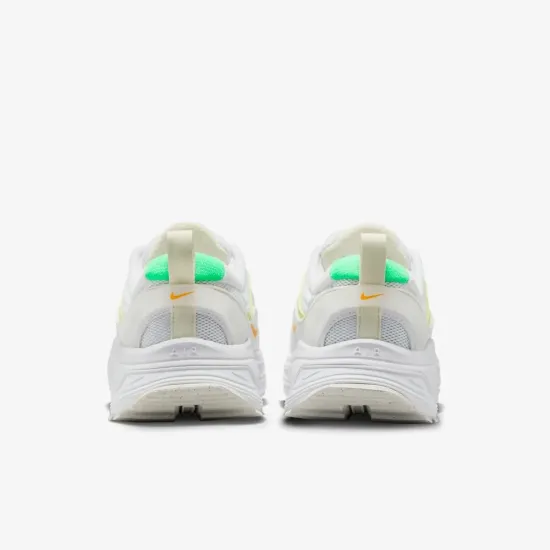 Кросівки Nike Air Max Bliss Next Nature FJ4741-100
