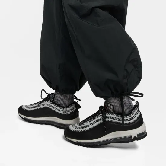 Штани Nike Sportswear High-Waisted Woven Cargo Trousers FJ4934-010