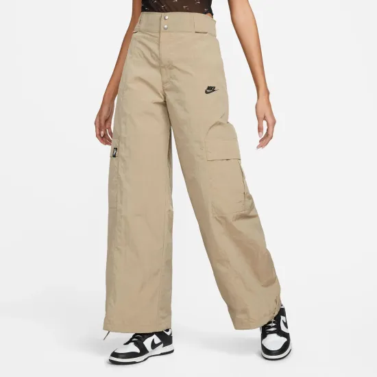 Штани Nike Sportswear High-Waisted Woven Cargo Trousers FJ4934-247