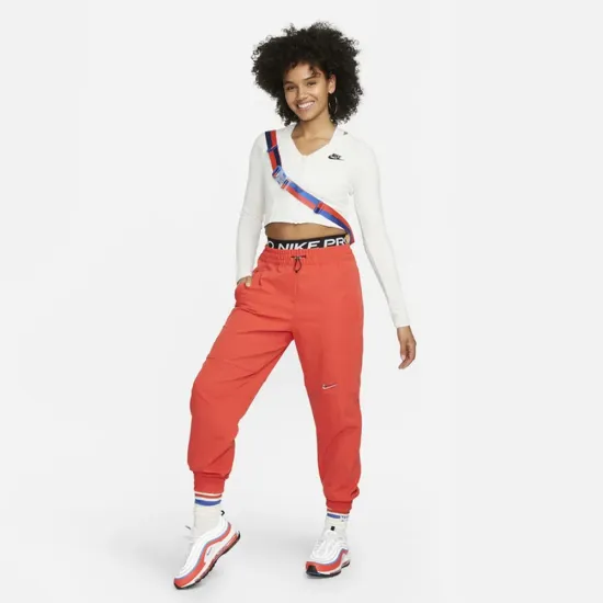 Кофта Nike Sportswear Ribbed FJ5220-121