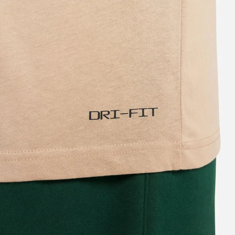 Футболка Nike Sportswear SPU SS Tee FJ5255-200
