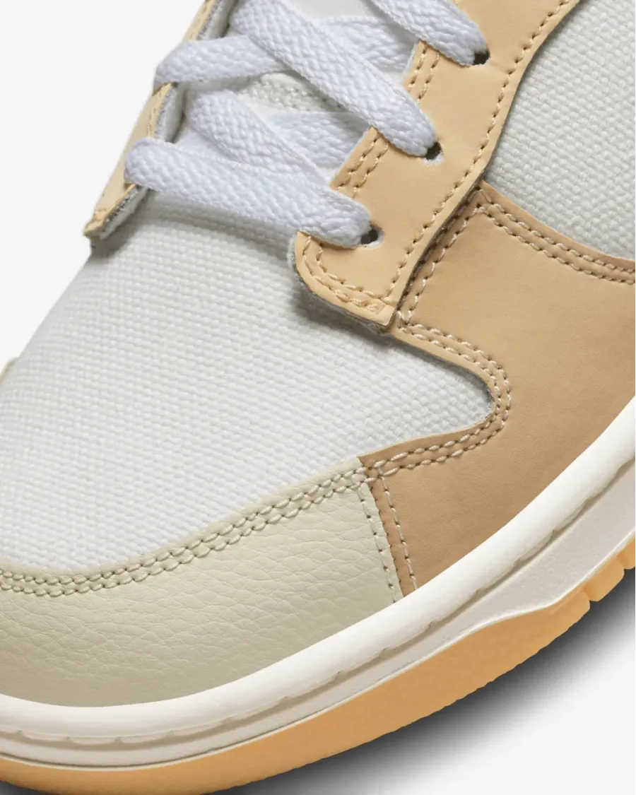 Кросівки Nike Dunk Low SE FJ5475-100