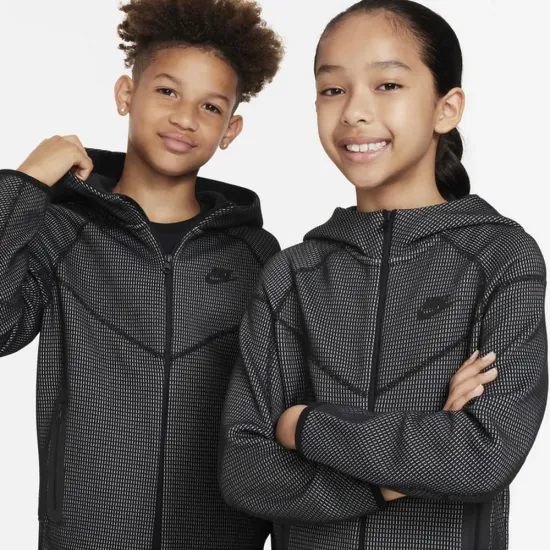 Толстовка Nike Sportswear Tech Fleece Winterized Full‑Zip FJ6023-010