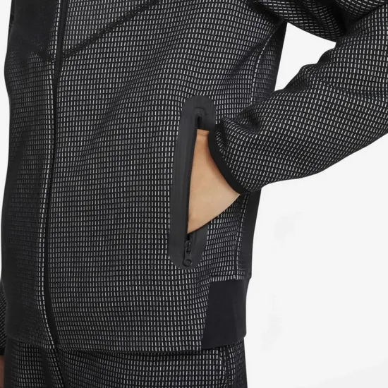 Толстовка Nike Sportswear Tech Fleece Winterized Full‑Zip FJ6023-010