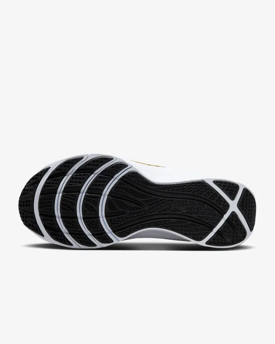 Кросівки Nike LeBron TR 1 FJ6151-006