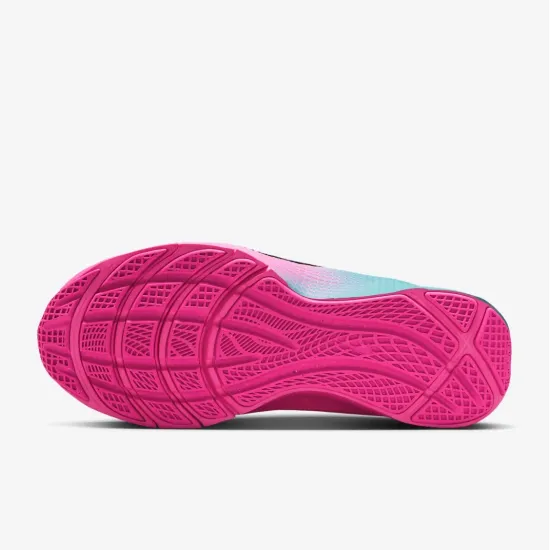 Кросівки Nike LeBron TR 1 FJ6151-301