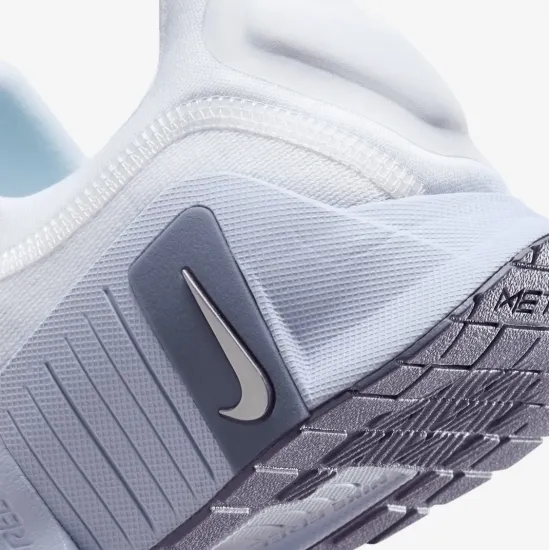 Кросівки Nike Free Metcon 6 FJ7126-110