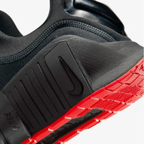 Кросівки Nike Free Metcon 6 FJ7127-008