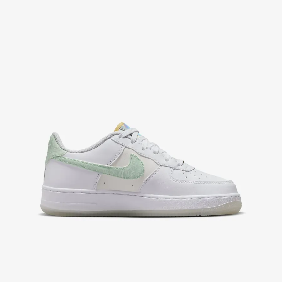 Кросівки Nike Air Force 1 Low LV8 2 FJ7706-131