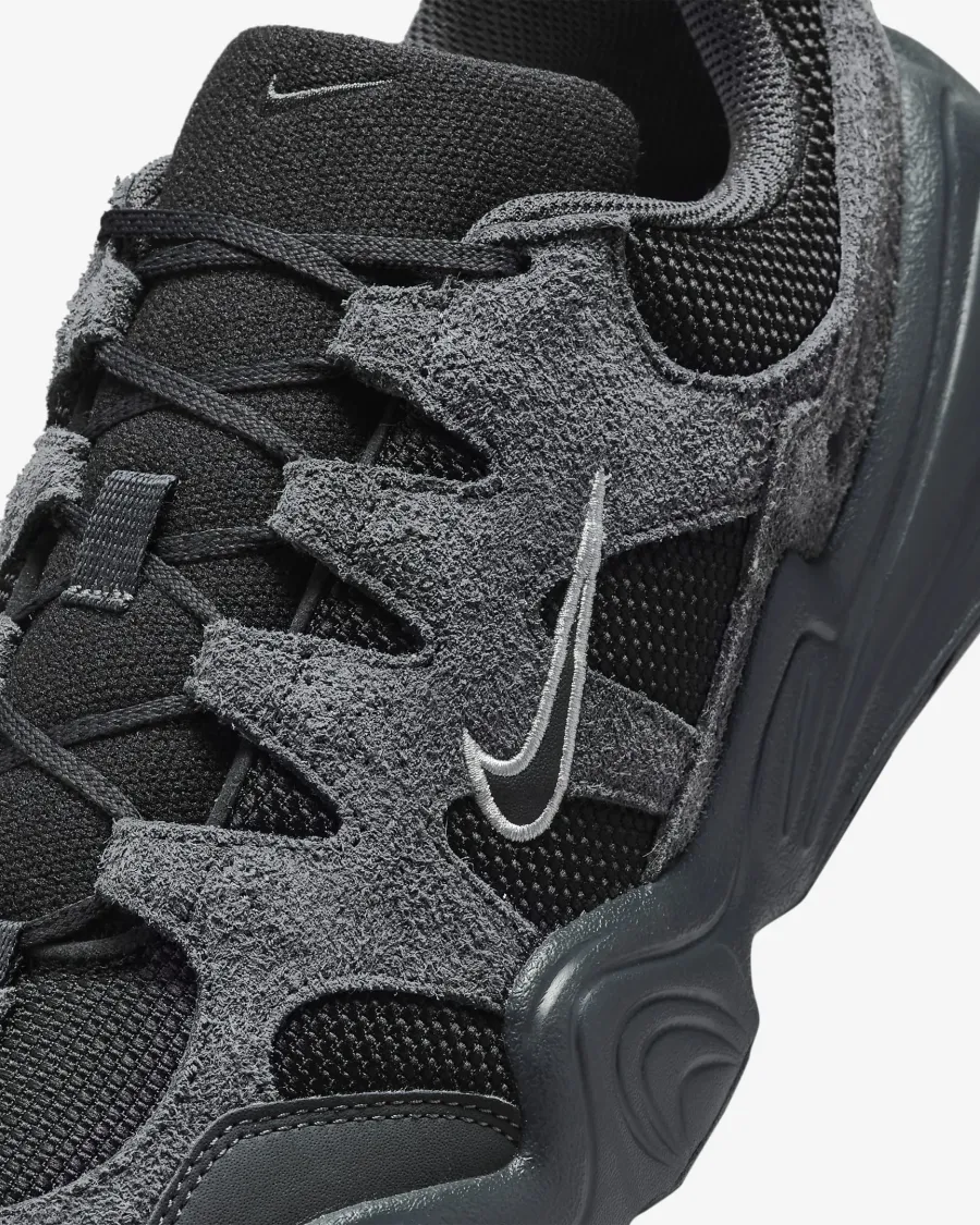 Кросівки Nike Tech Hera FJ9532-001