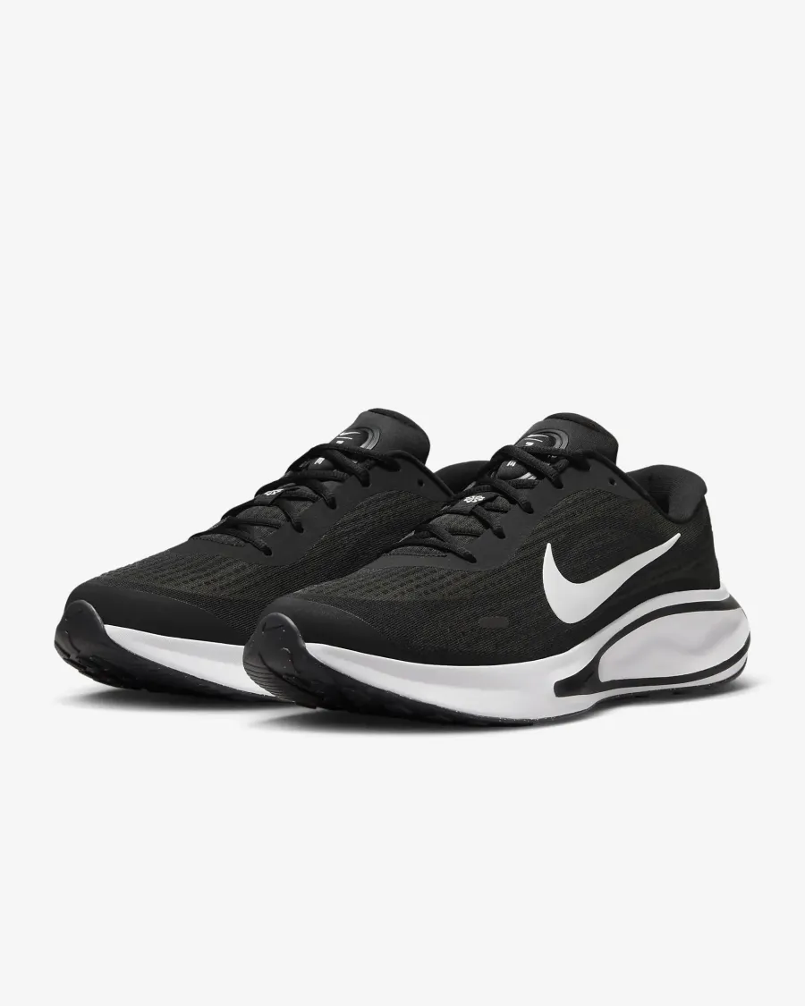 Кросівки Nike Journey Run FN0228-001