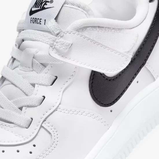 Кросівки Nike Force 1 Low EasyOn FN0237-101