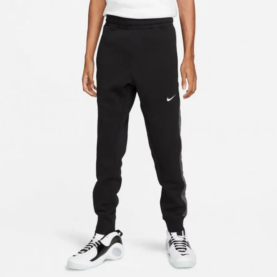 Штани Nike Sportswear Club Fleece Joggers FN0246-010