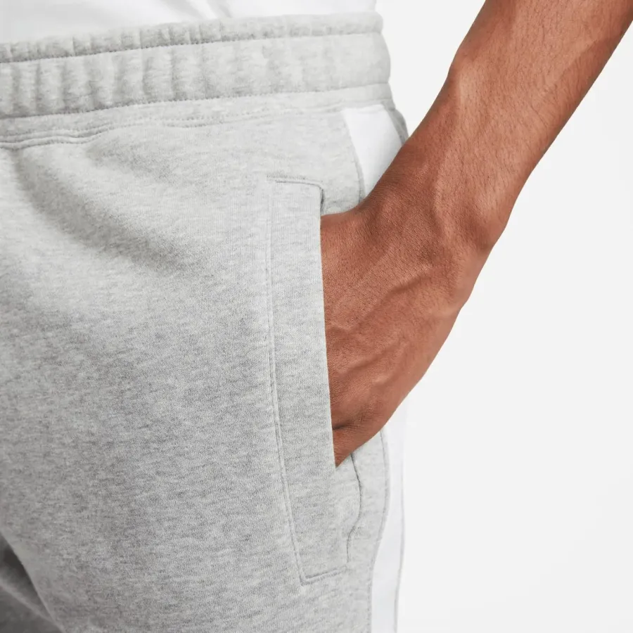 Штани Nike Sportswear Club Fleece Joggers FN0246-063