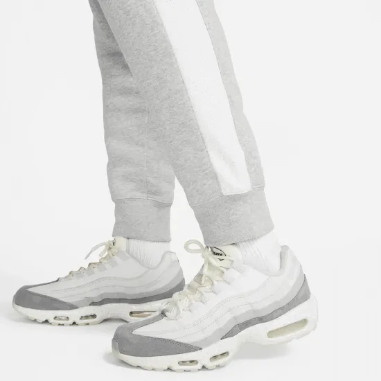 Штани Nike Sportswear Club Fleece Joggers FN0246-063