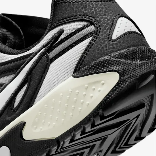 Кросівки Nike JAM FN0314-004