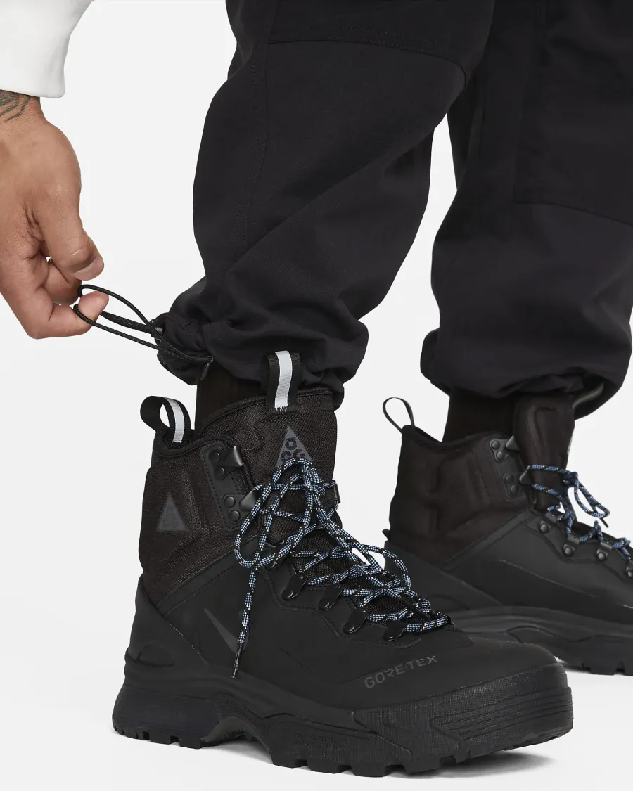 Спортивні штани Nike ACG Smith Summit Cargo Pant FN0428-010