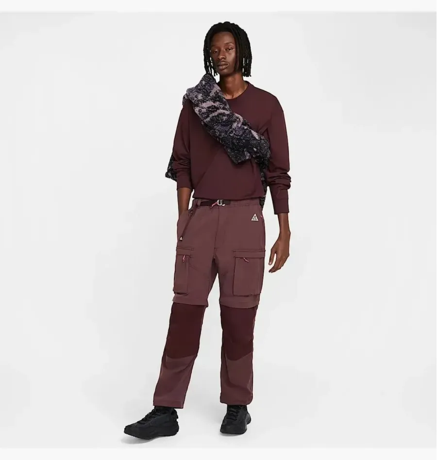 Спортивні штани Nike ACG Smith Summit Cargo Pant FN0428-652