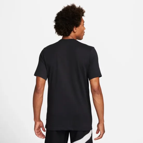 Футболка Nike Dri-FIT Tee Q5 FN0843-010