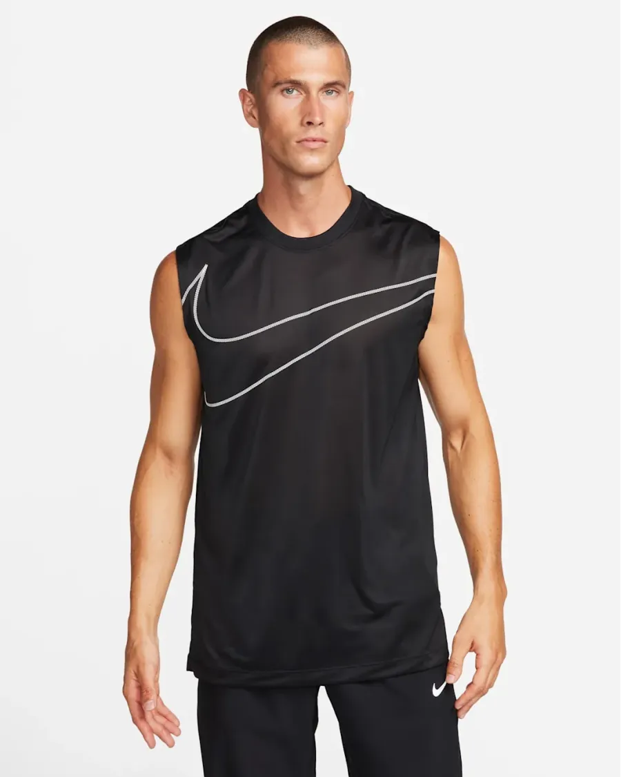 Футболка Nike Dri-FIT Q5 Tee FN0845-010