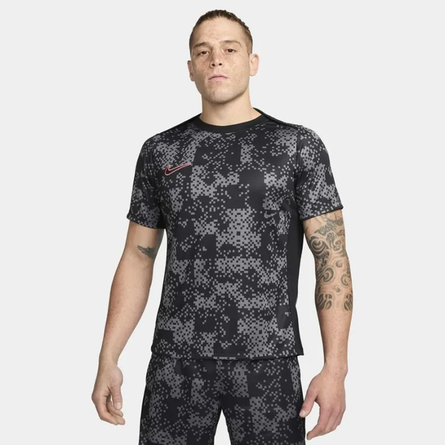 Футболка Nike Academy Pro Dri-FIT Football FN2411-069