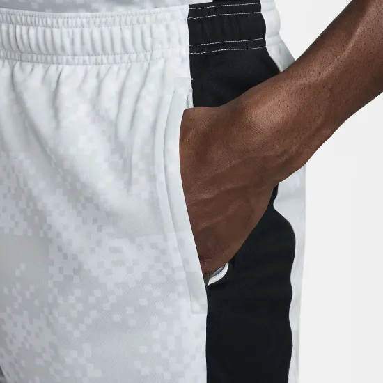 Шорти Nike Dri-FIT Academy Pro FN2413-043