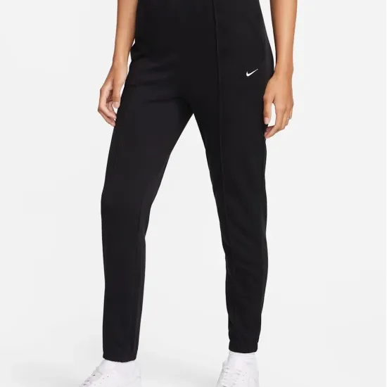 Костюм Nike Sportswear Chill Terry FN2415-010_FN2434-010