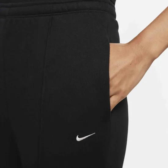 Штани Nike Sportswear Chill Terry FN2434-010