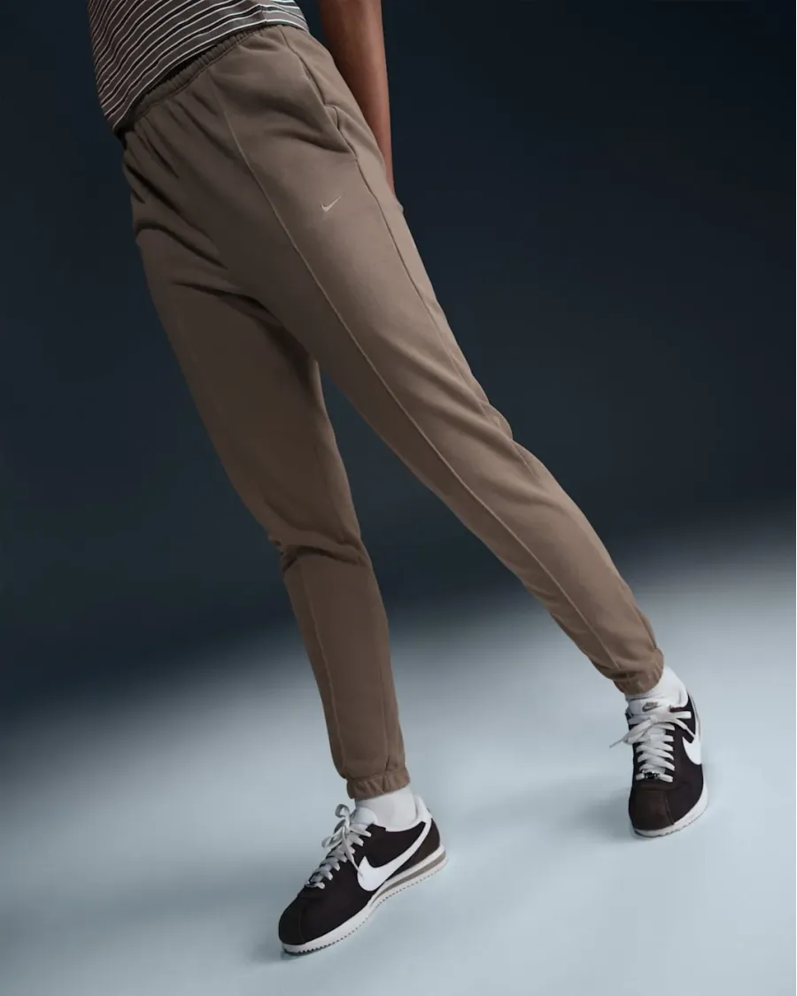 Штани Nike Sportswear Chill Terry FN2434-233